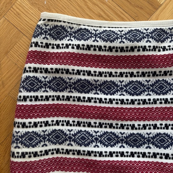 Madewell white skirt with navy/red/black embroidery - Picture 2 of 3